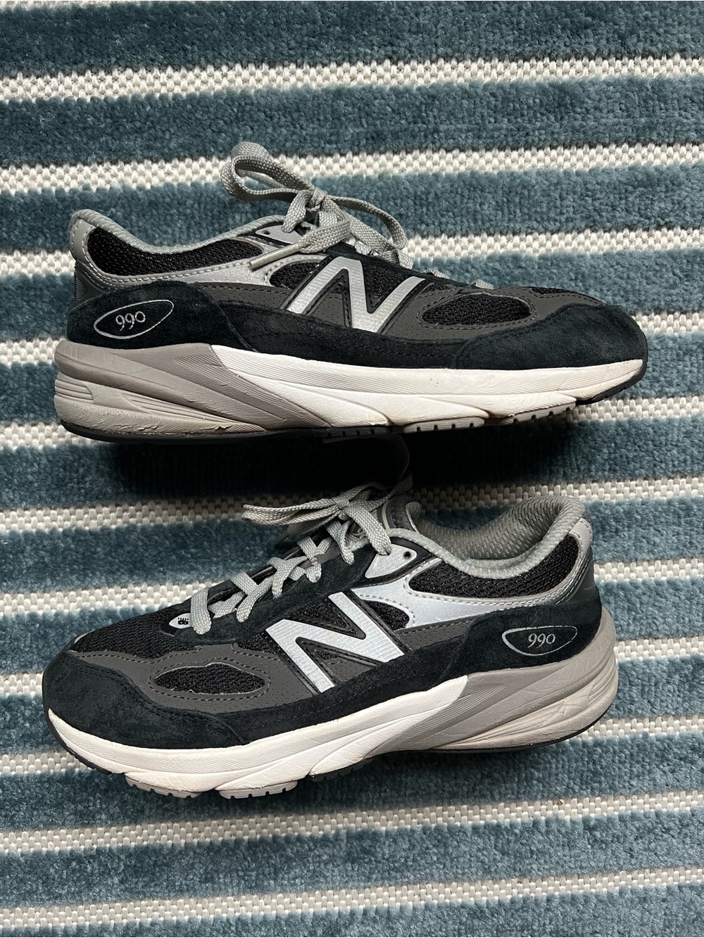 New Balance 990 kids sneakers